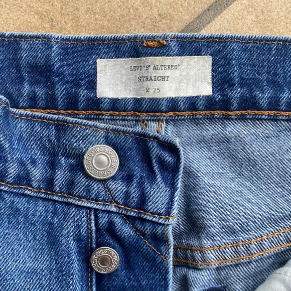Levi’s Altered Straight Jeans size 25 - Picture 6 of 6